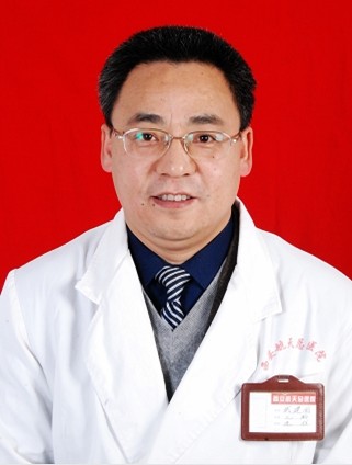 佨